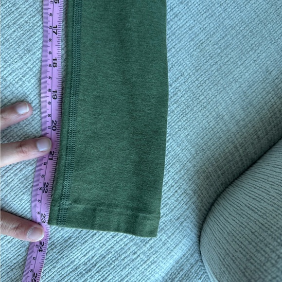 Beyond Yoga Forest Green Leggings - Picture 5 of 5